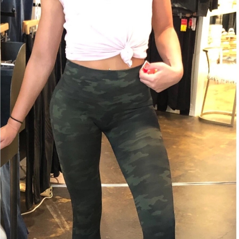Spanx look at me now seamless leggings